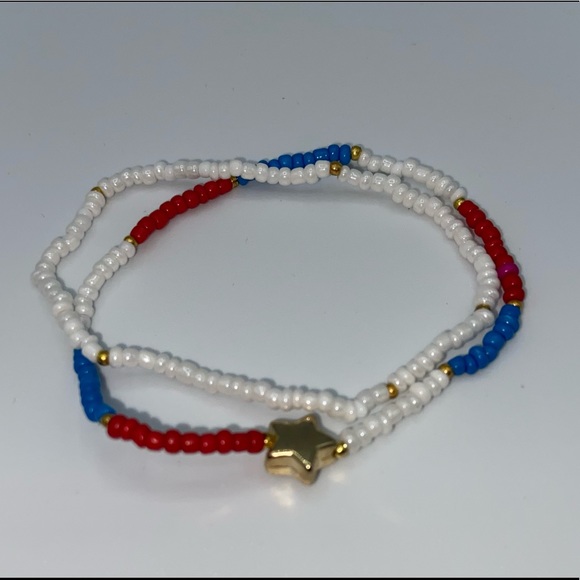 4th of July Seed Bead Gold Star Charm Bracelet Set - Picture 1 of 7